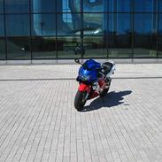 Honda CBR 600 f4