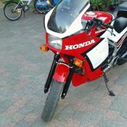 Honda VF 500 F2