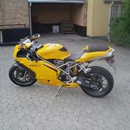 Ducati 749