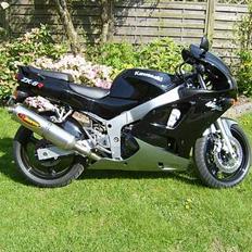 Kawasaki zx6r