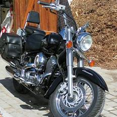 Yamaha dragstar xvs 650 classic