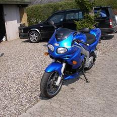 Triumph 955i Sprint RS