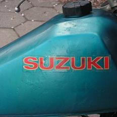 Suzuki ts 185