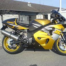 Suzuki GSXR750 SRAD