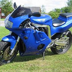 Suzuki gsxr 400r gk76a (SOLGT)