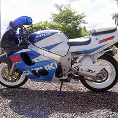 Suzuki GSXR 600 SOLGT