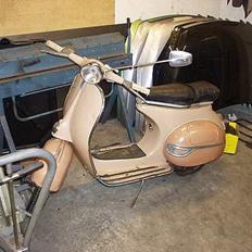 Vespa GL