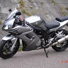 Suzuki SV 1000 S K6 ** SOLGT **