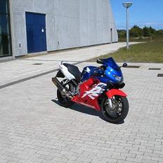 Honda CBR 600 f4