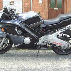 Honda CBR 600 F2