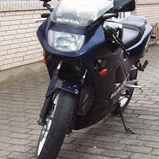 Honda vfr 400 SOLGT