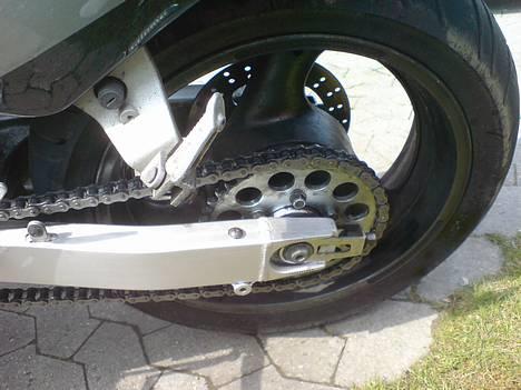 Suzuki Gsx 750R odense - sprit nyt kædekit .  billede 8