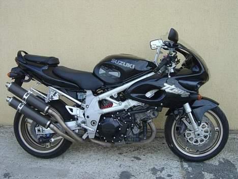 Suzuki  TL1000S "Solgt" - Sådan så den ud da jeg fik den.. eneste ud over standard var udstødningen.. billede 3