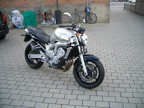 Yamaha FZ6-N (Solgt) billede 1