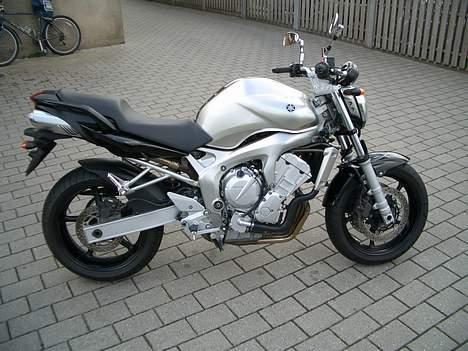 Yamaha FZ6-N (Solgt) billede 6