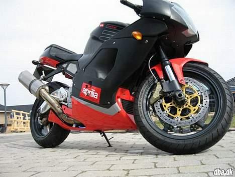 Aprilia RSV 1000 ***SOLGT*** - med bagsæde billede 6