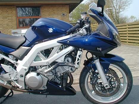 Suzuki SV 1000 S   K4 billede 7