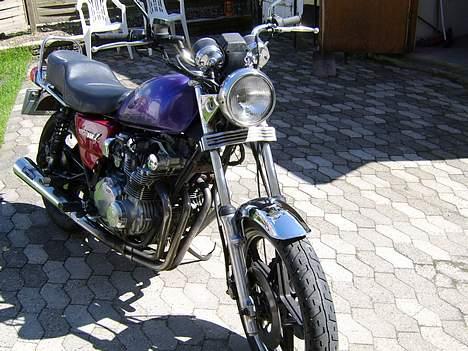 Suzuki GS550L billede 13