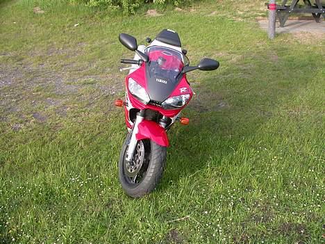 Yamaha YZF R6 - SOLGT billede 4