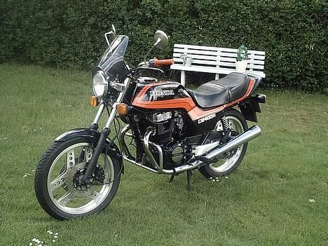 Honda CB400 N - Solgt billede 2