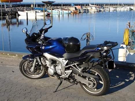 Yamaha FZ6-S 2005 - SOLGT billede 1