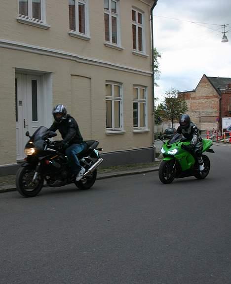 Honda VTR1000 Firestorm billede 3