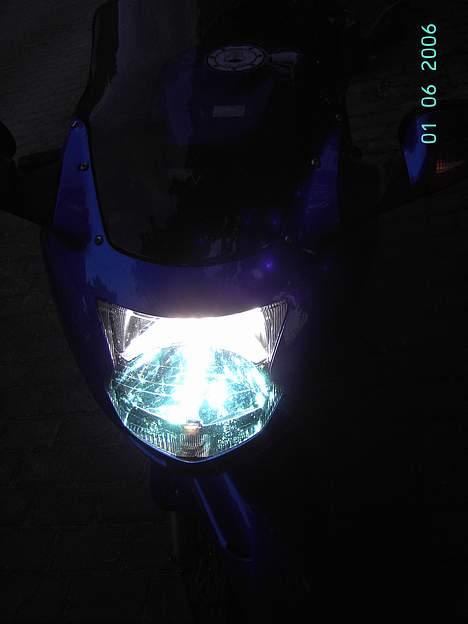 Honda Cbr 1100 er solgt - Wideview xenon 6000k billede 16