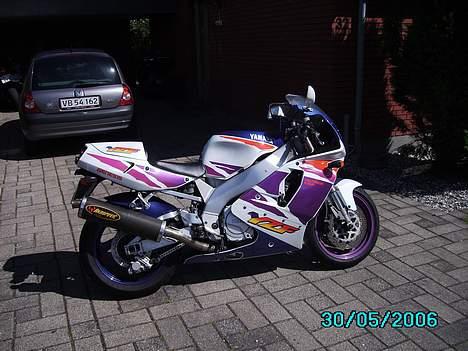 Yamaha YZF750R (solgt)  - Som dyret så ud ved salg billede 10