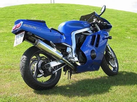 Suzuki gsxr 400r gk76a (SOLGT) billede 4