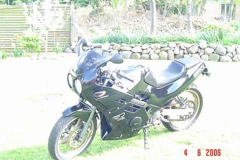 Suzuki gsxr250 solgt billede 8