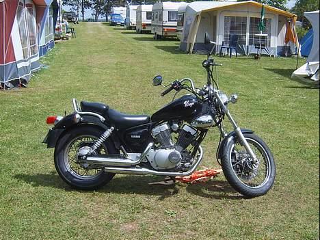 Yamaha XV 250 Virago Solgt! - På camping billede 6