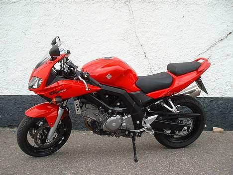 Suzuki SV650SK5 billede 2