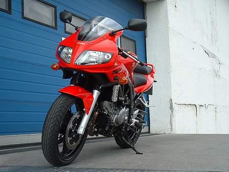 Suzuki SV650SK5 billede 3