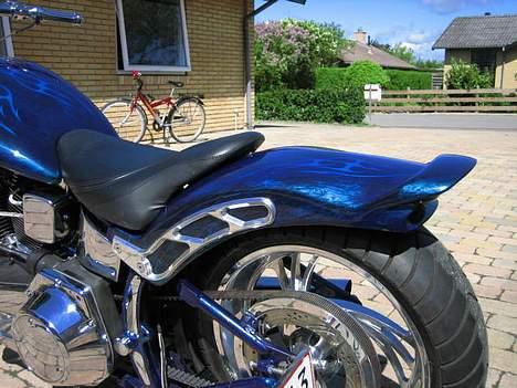 Harley Davidson softtail  - hæk spoiler billede 13