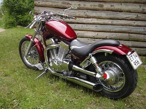 Suzuki Intruder VS 1400 billede 1