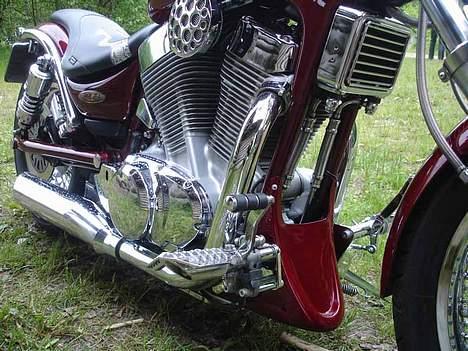 Suzuki Intruder VS 1400 - Plov fra Thunderbike, men tilpasset af min mand billede 8