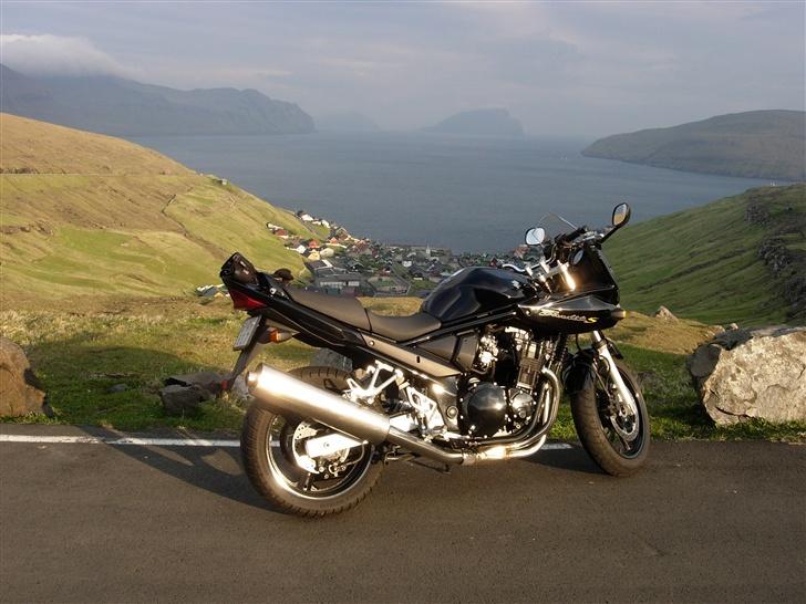 Suzuki Bandit 650s - Wau  billede 1