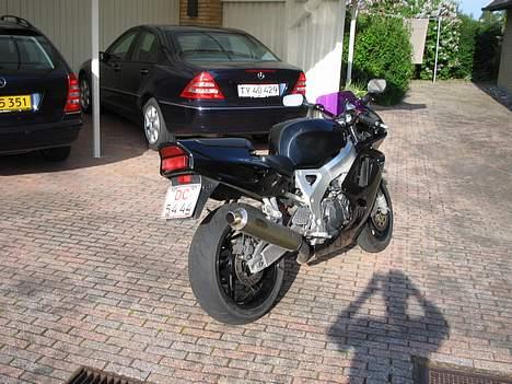 Honda cbr 900 solgt billede 2