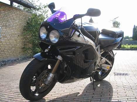 Honda cbr 900 solgt billede 4