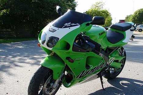 Kawasaki ZX7R CupEdition(Solgt) billede 4