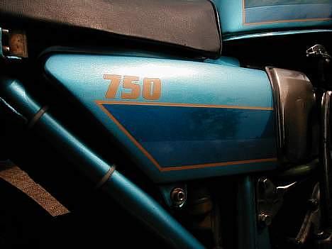 Suzuki GS 750 E billede 4