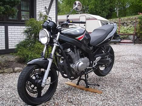 Suzuki GS 500 E SOLGT billede 1