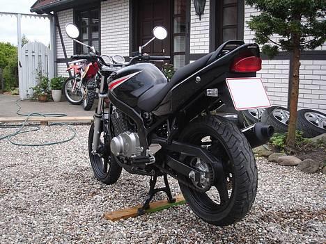 Suzuki GS 500 E SOLGT billede 4