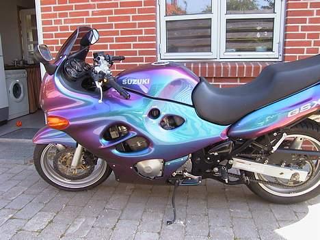 Suzuki GSX600F  (SOLGT) billede 2