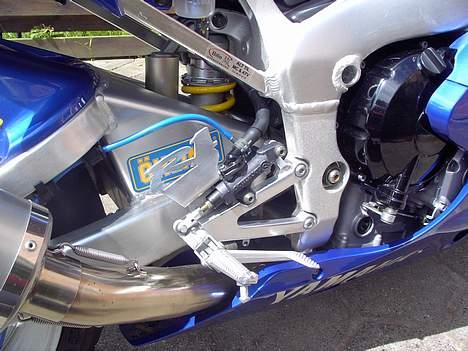 Yamaha yzf R1 billede 4