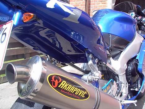 Yamaha yzf R1 billede 12