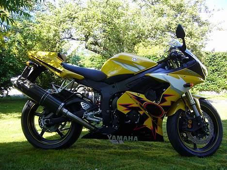 Yamaha YZF R6 R46 billede 15