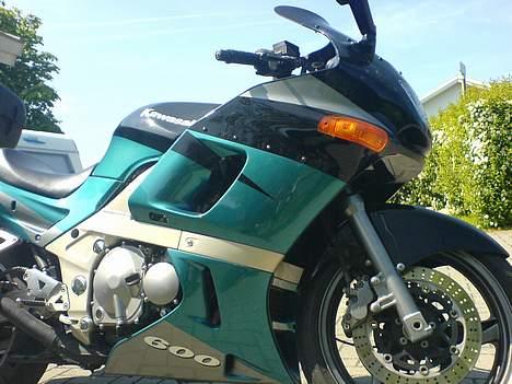Kawasaki zzr 600 billede 10