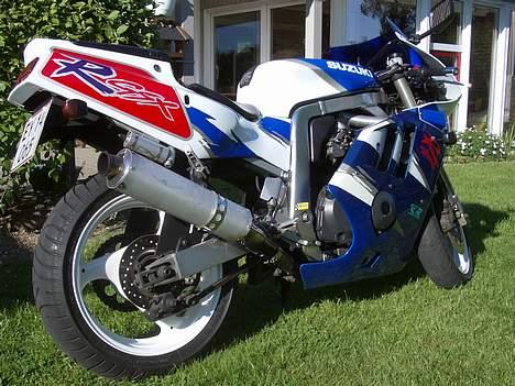 Suzuki GSX-R 400 (SOLGT) billede 6