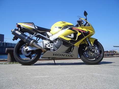 Honda CBR 929 RR billede 3